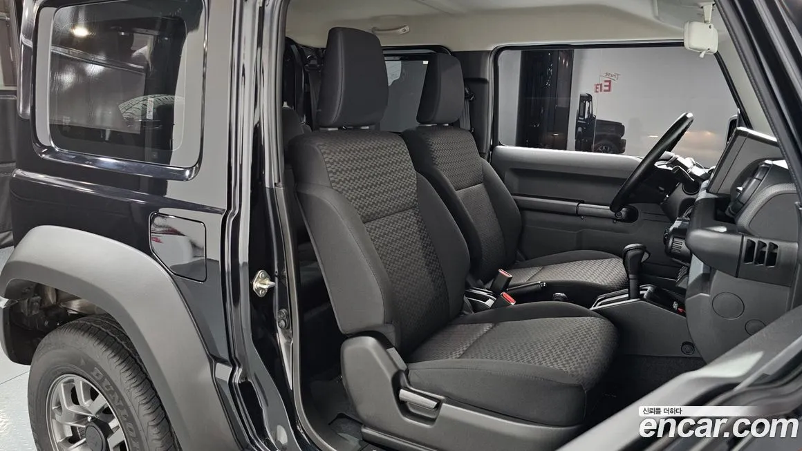 Suzuki Jimny 2025 из KR, фото 10