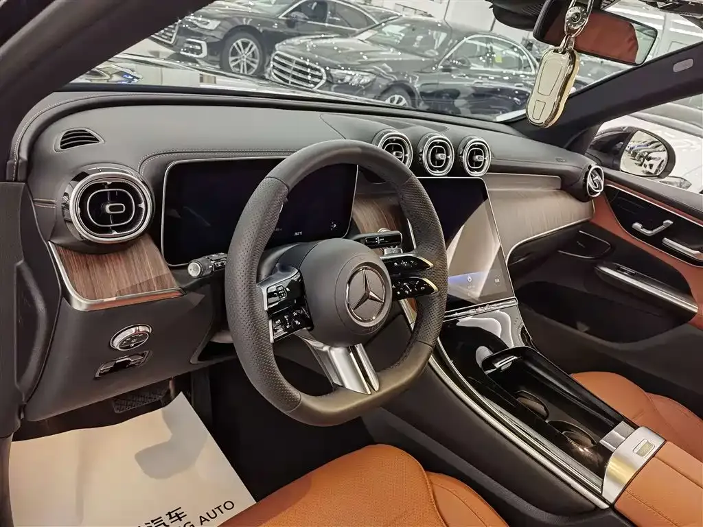 Mercedes-Benz GLC 2024 из CN, фото 10