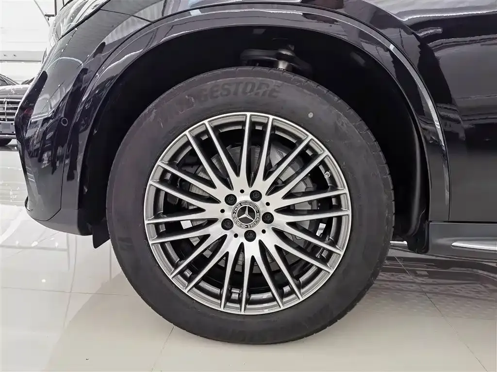 Mercedes-Benz GLC 2024 из CN, фото 7