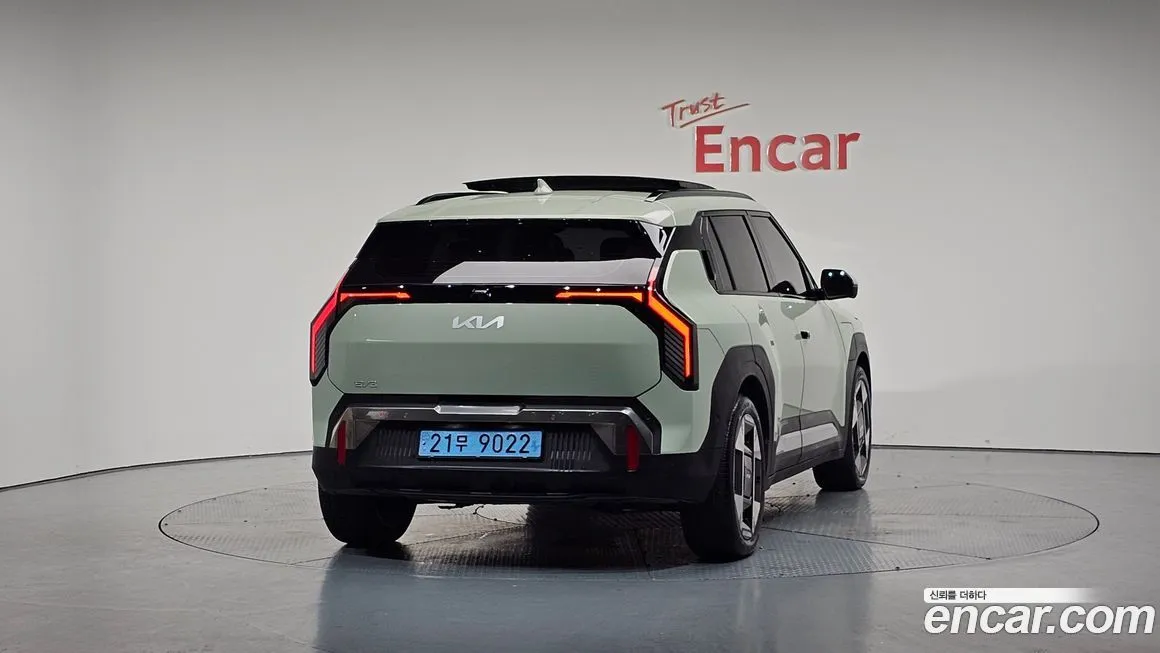 [object Object] EV3 2025 из KR, фото 4