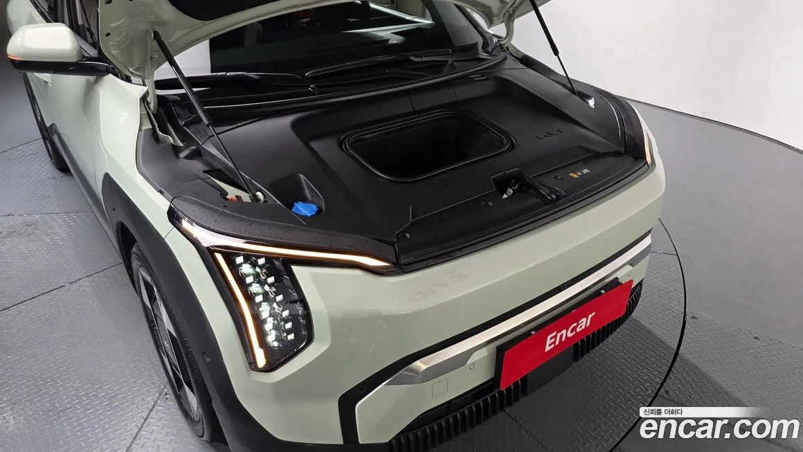 [object Object] EV3 2025 из KR, фото 6