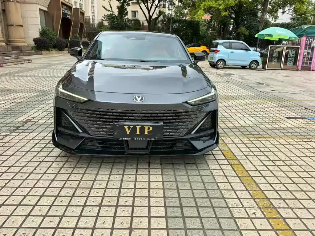 Changan UNI-V 2023 из CN, фото 2