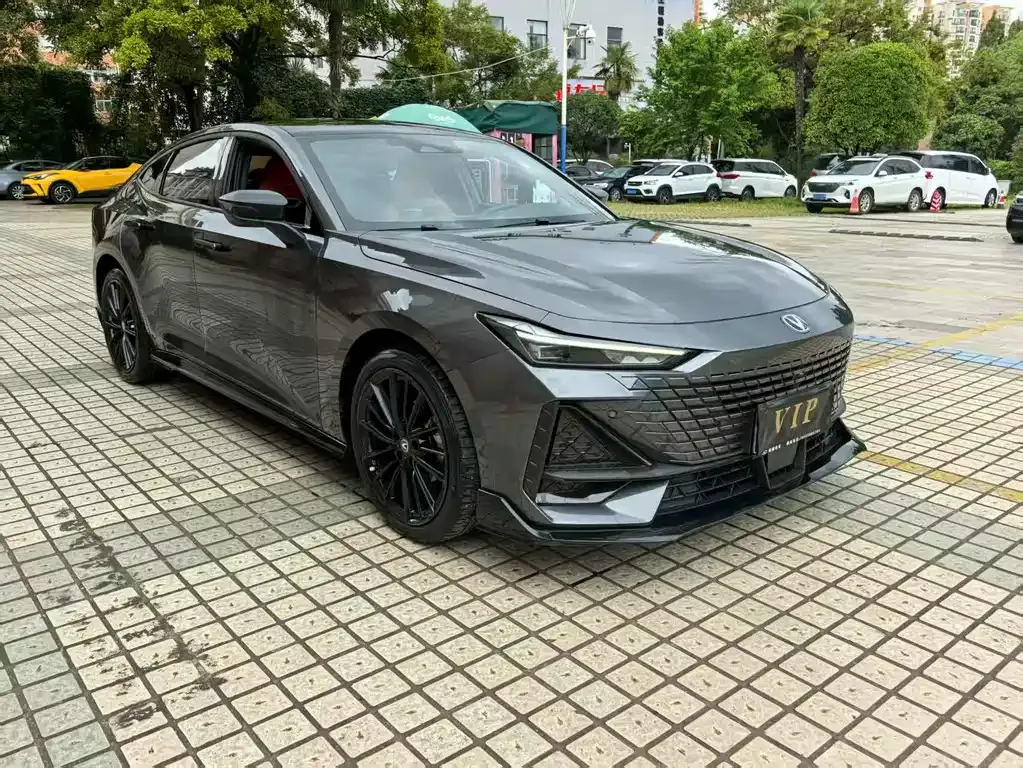 Changan UNI-V 2023 из CN, фото 3