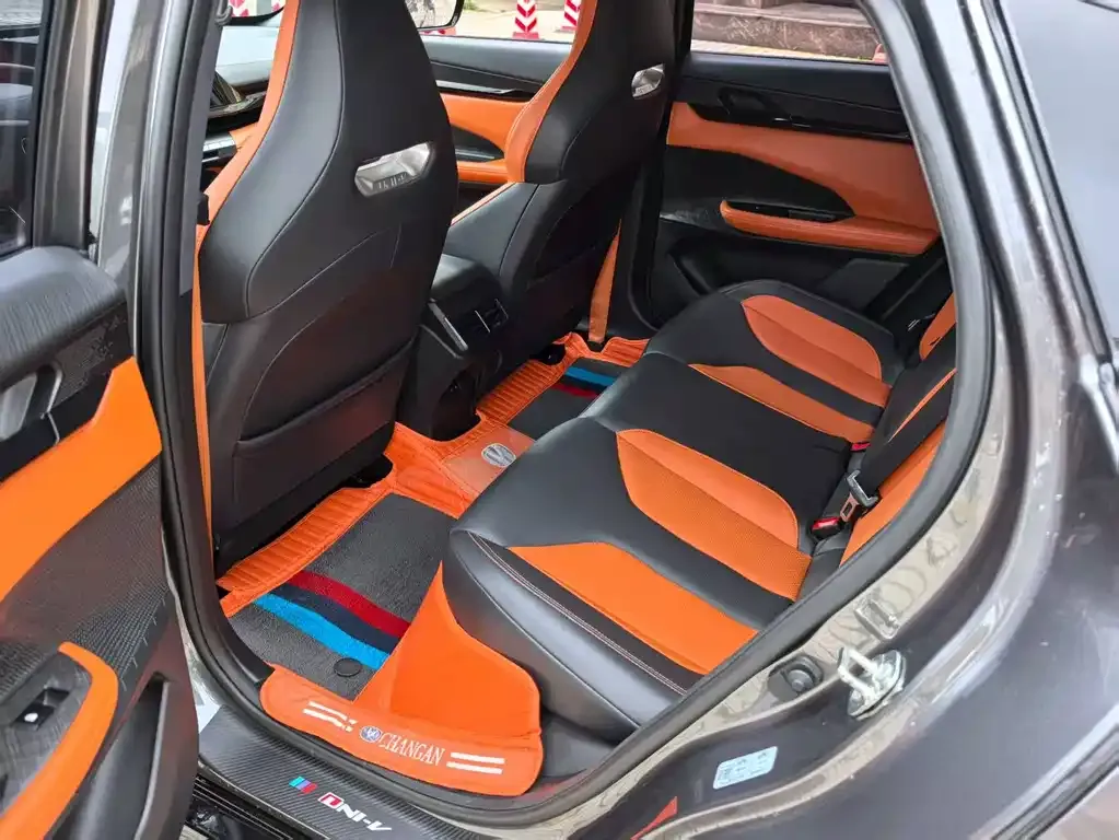 Changan UNI-V 2023 из CN, фото 6