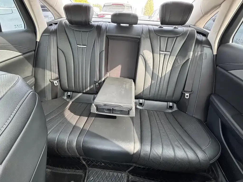 Hongqi H5 2024 из CN, фото 8