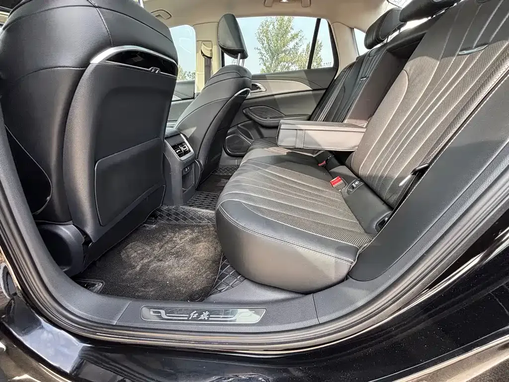 Hongqi H5 2024 из CN, фото 9