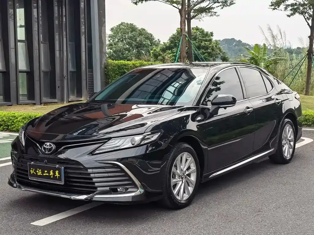 Toyota Camry 2024 из CN, фото 1