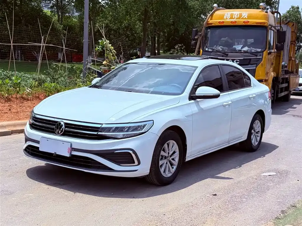Volkswagen Bora 2023 из CN, фото 1