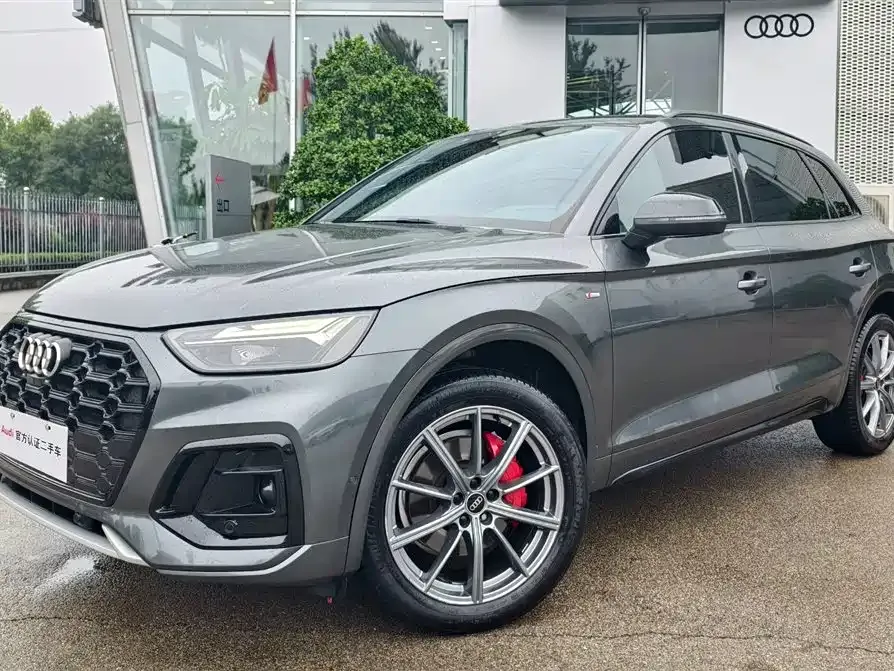 Audi Q5L 2022 из CN, фото 1