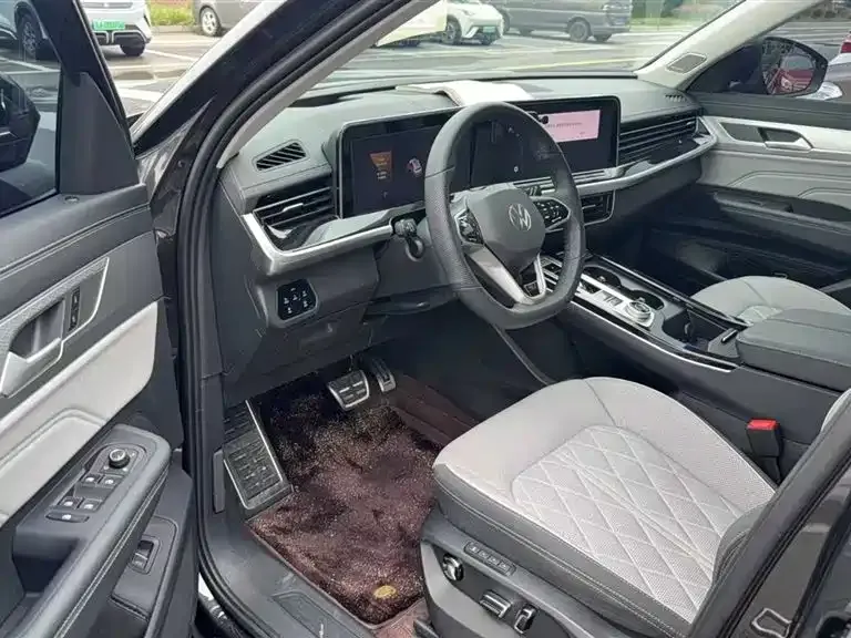 Volkswagen Tavendor 2025 из CN, фото 10