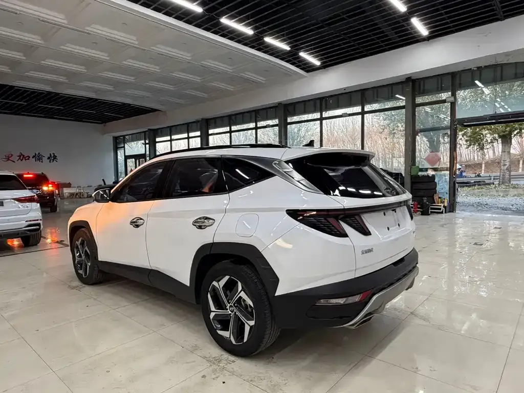 Hyundai Tucson — фото 3