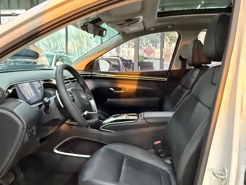 Hyundai Tucson — фото 9