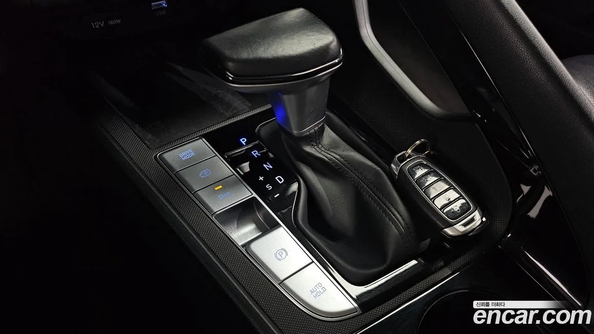 Hyundai AVANTE — фото 9