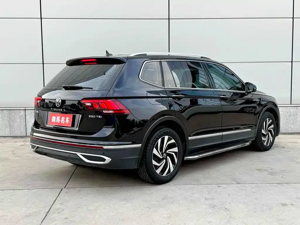 Volkswagen Tiguan L — фото 7