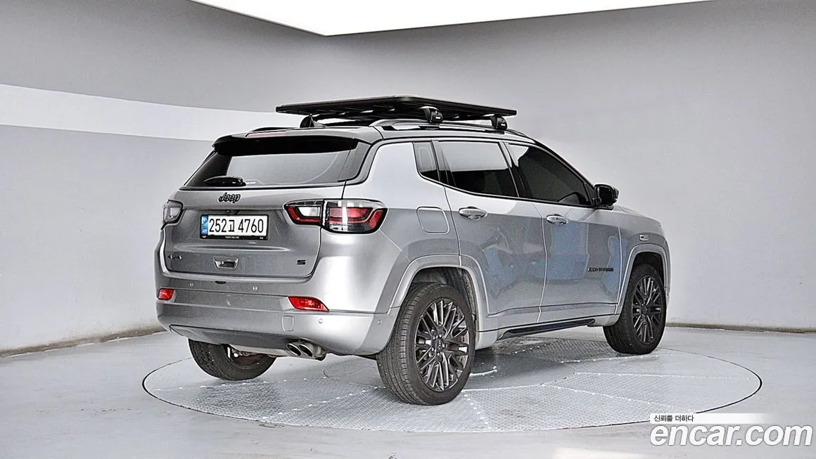 Jeep Compass 2022 из KR, фото 2
