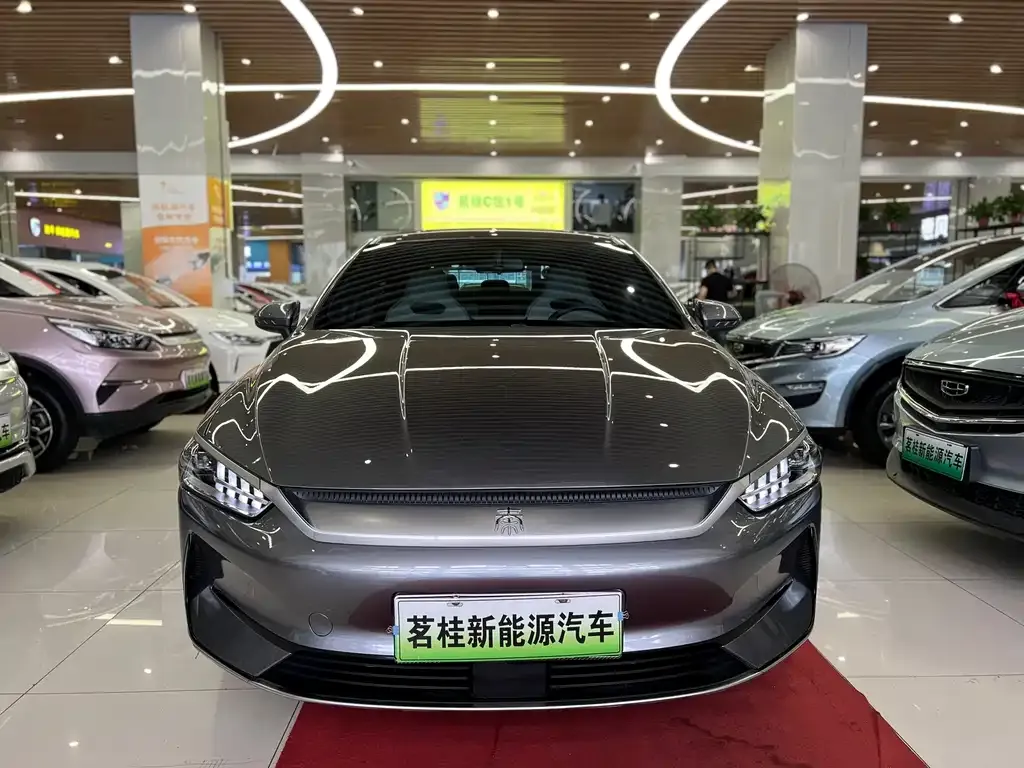 BYD Qin PLUS 2023 из CN, фото 2