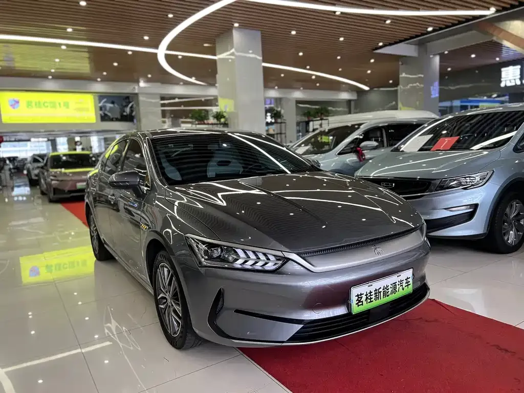BYD Qin PLUS 2023 из CN, фото 3