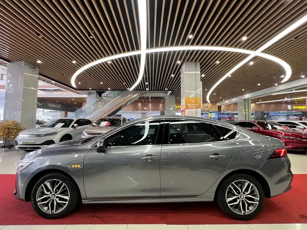 BYD Qin PLUS 2023 из CN, фото 7