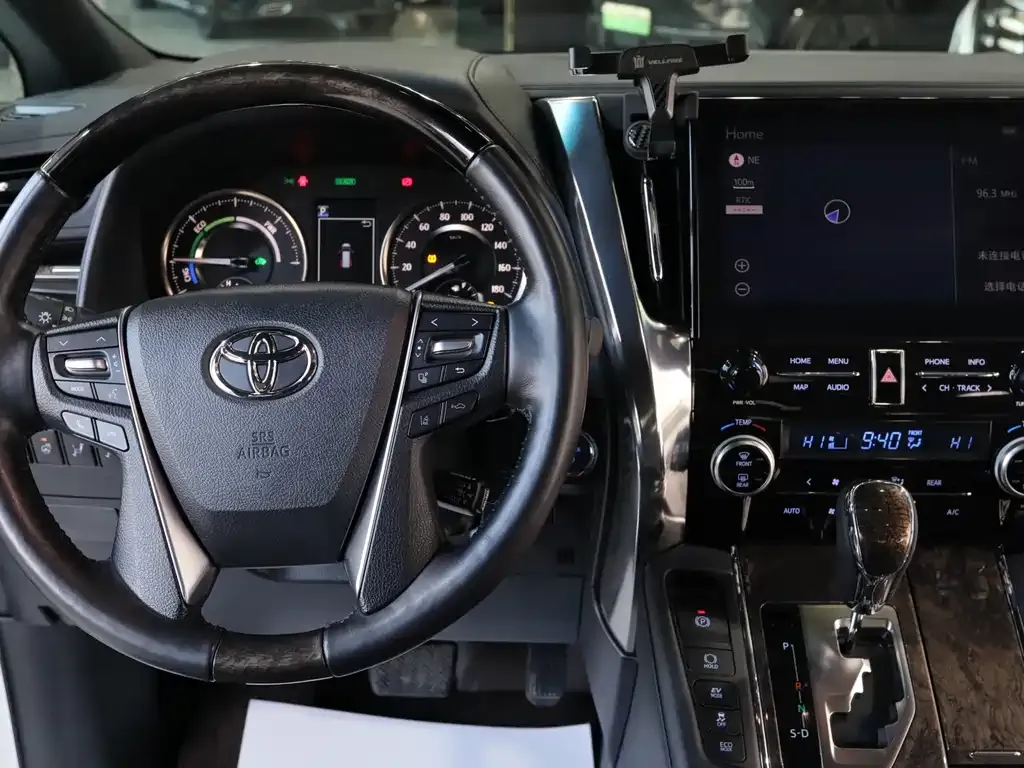 Toyota Vellfire 2022 из CN, фото 8