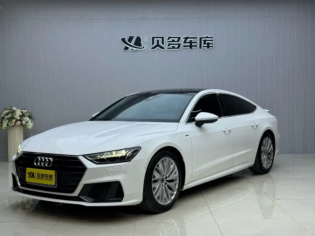 Audi A7 2021 из CN, фото 1