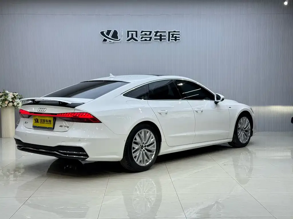 Audi A7 2021 из CN, фото 5