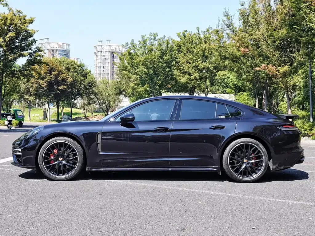 Porsche Panamera 2022 из CN, фото 2