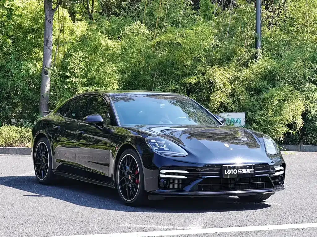 Porsche Panamera 2022 из CN, фото 4