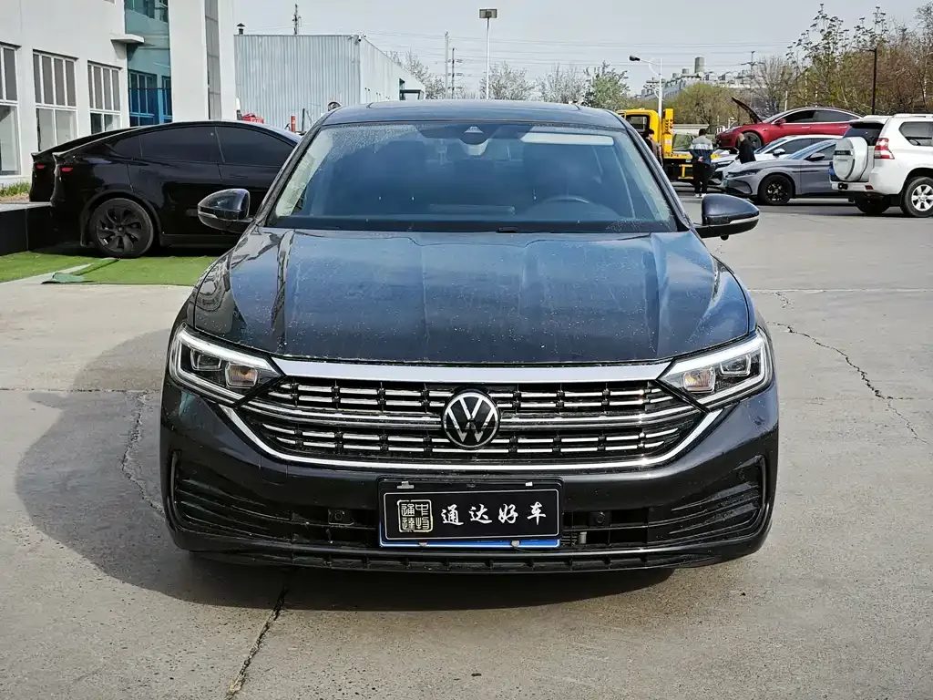 Volkswagen Sagitar 2023 из CN, фото 2