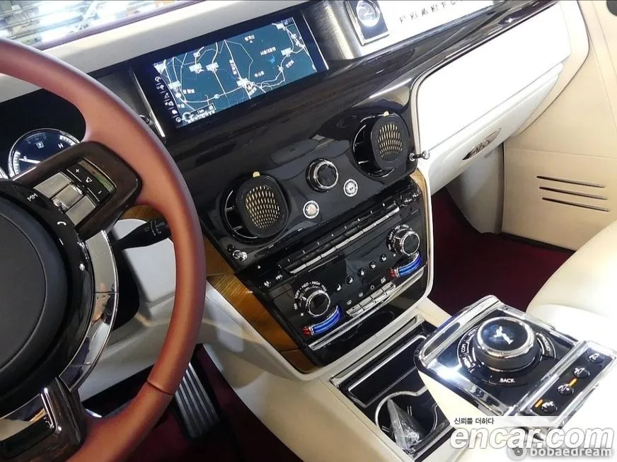 Rolls-Royce Phantom 2023 из KR, фото 8
