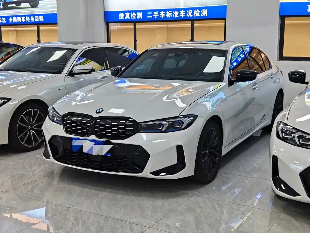 BMW 3 Series 2023 из CN, фото 1