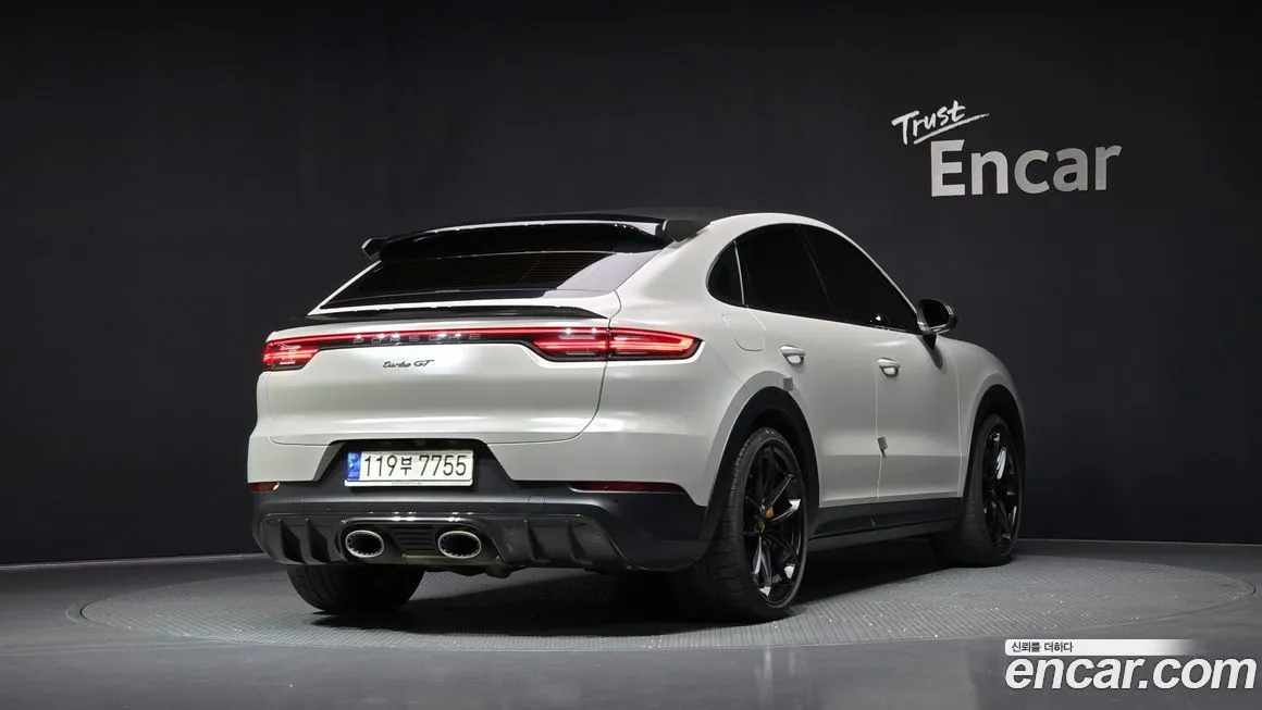 Porsche Cayenne 2023 из KR, фото 2