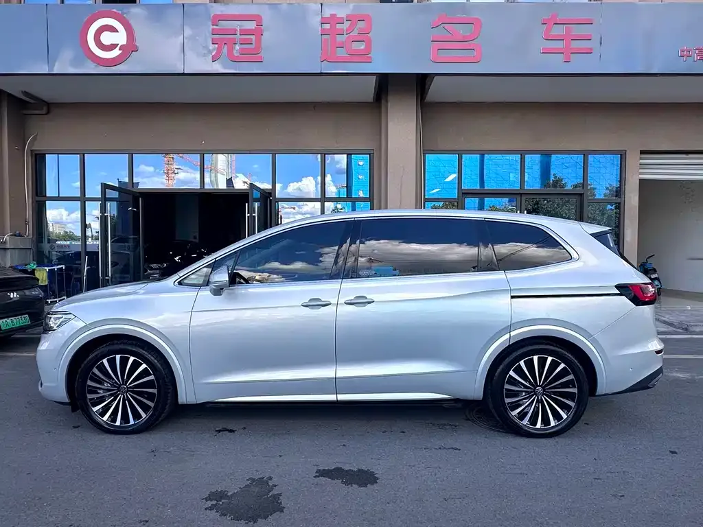 Volkswagen Viloran 2022 из CN, фото 8