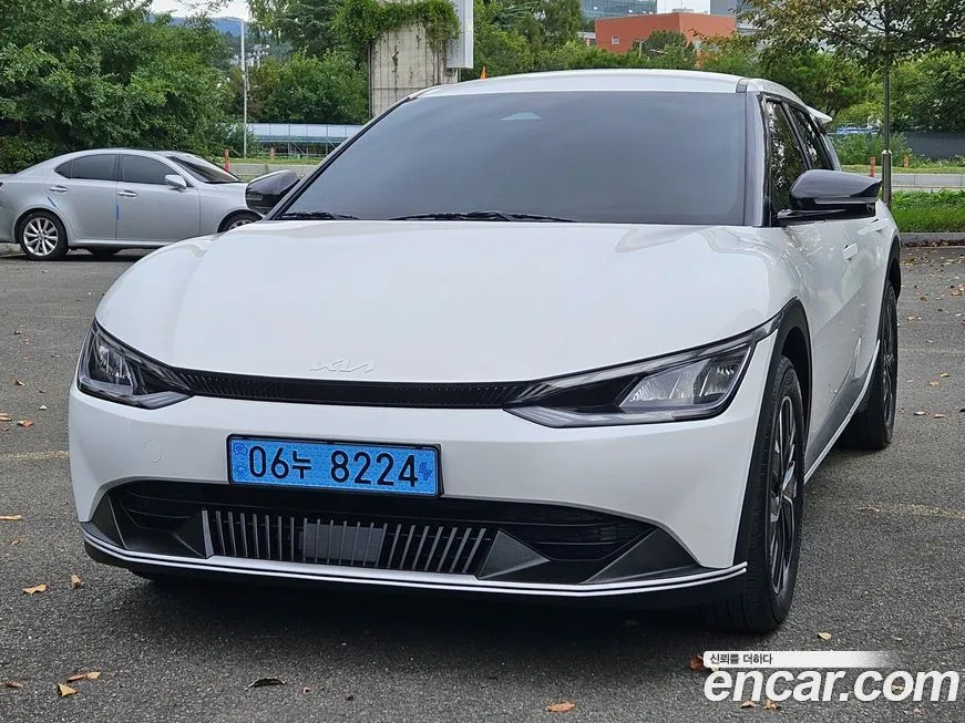 Kia EV6 2023 из KR, фото 3