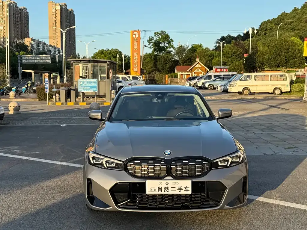 BMW 3 Series — фото 1