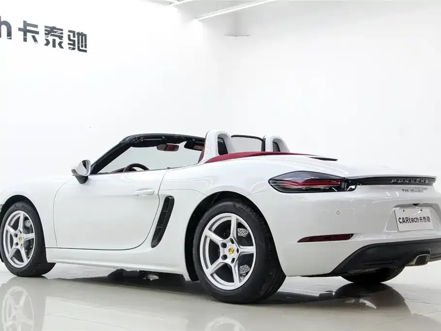 Porsche 718 — фото 4