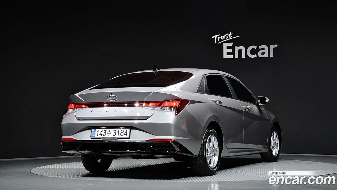 Hyundai AVANTE — фото 2