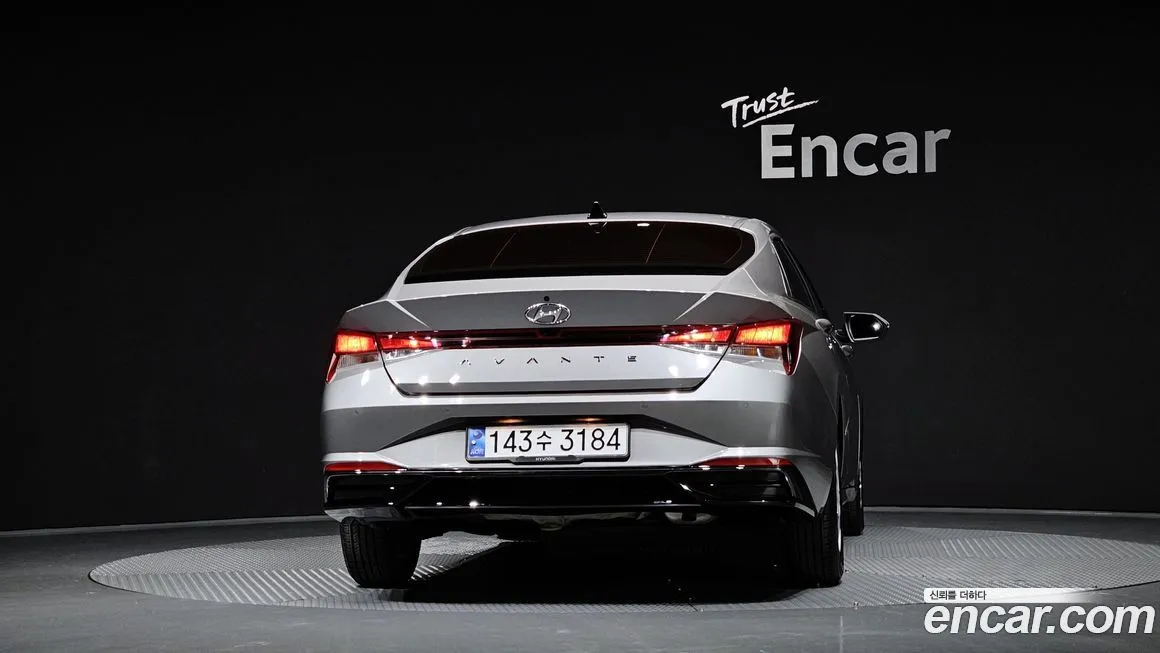 Hyundai AVANTE — фото 4