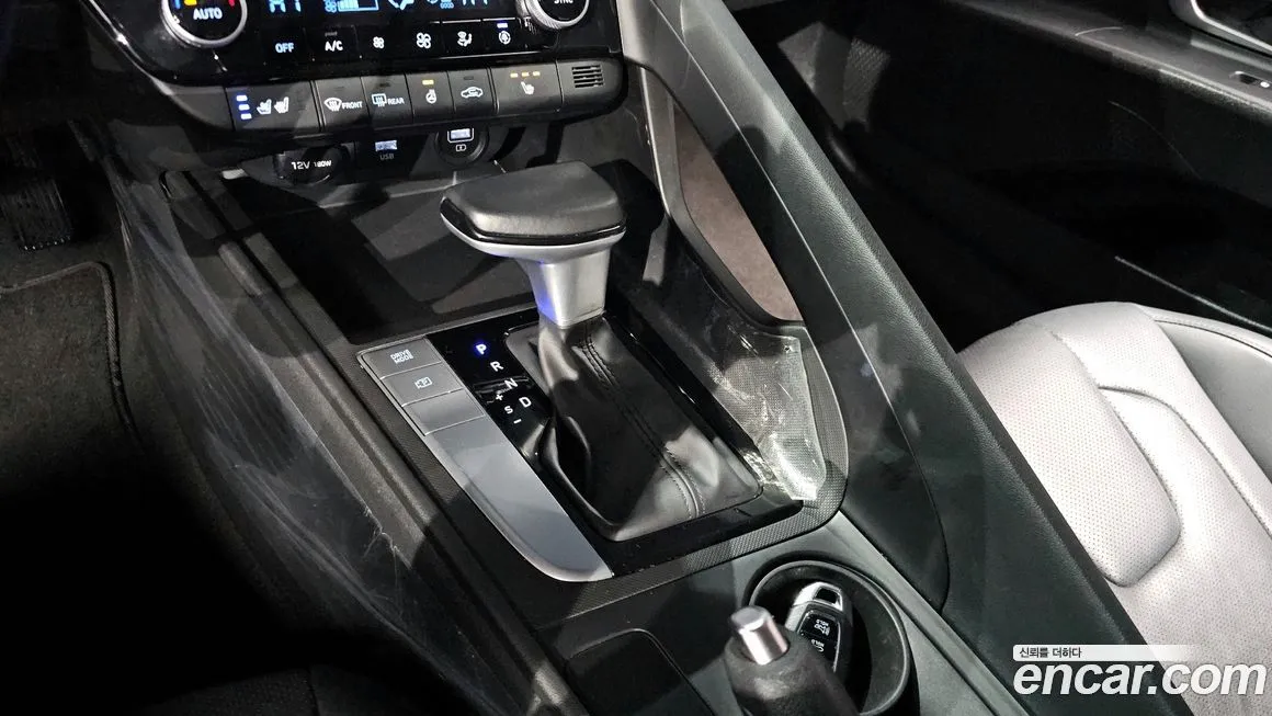 Hyundai AVANTE — фото 9
