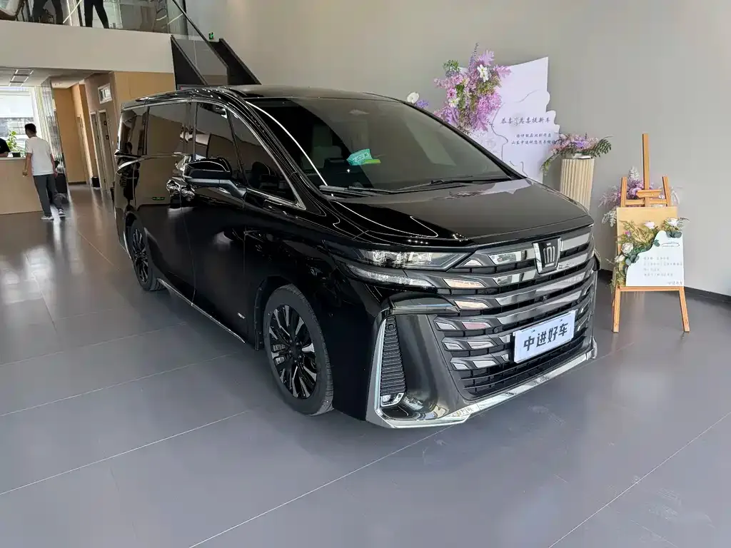 Toyota Vellfire 2024 из CN, фото 3