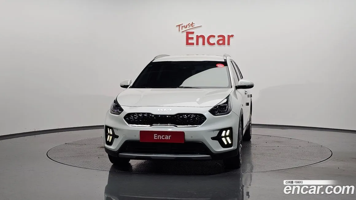 Kia Niro — фото 3
