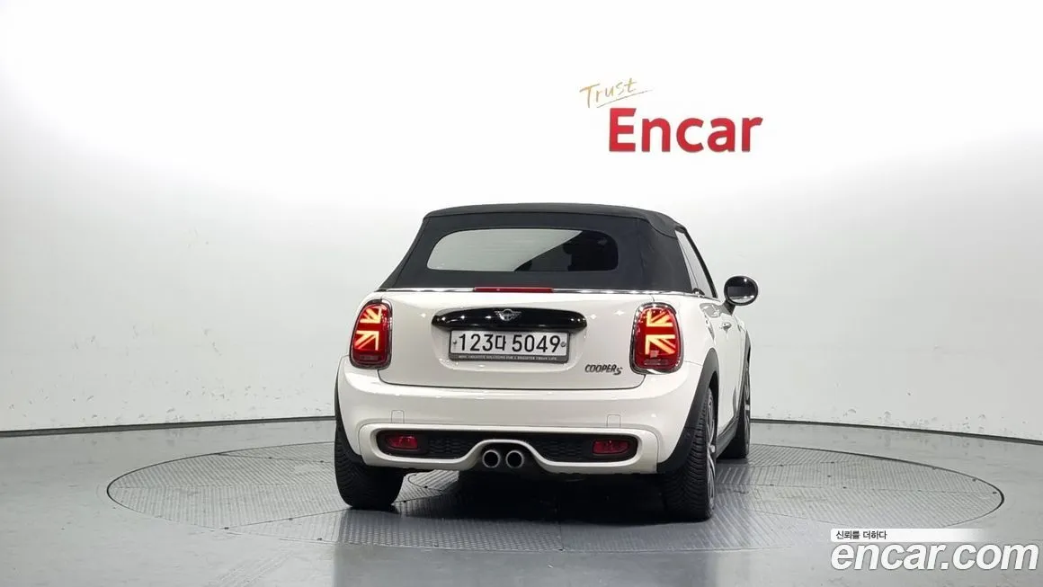 [object Object] Cooper Convertible 2021 из KR, фото 4