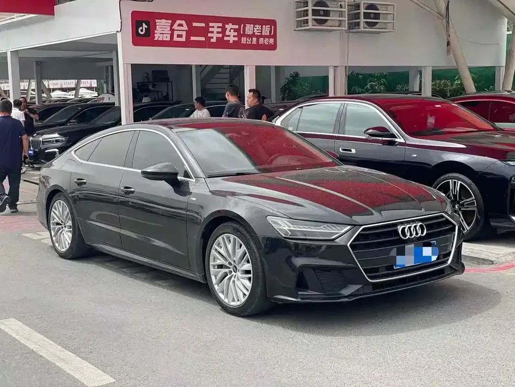Audi A7 2021 из CN, фото 3