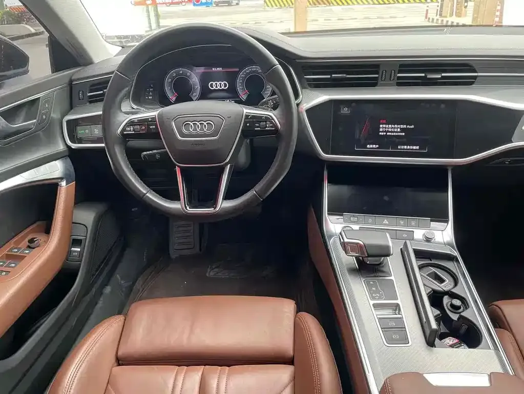 Audi A7 2021 из CN, фото 7