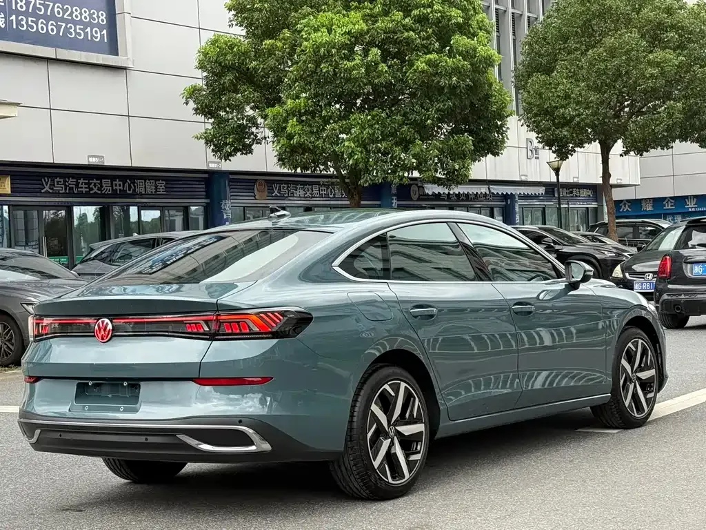 Volkswagen Lamando 2024 из CN, фото 4
