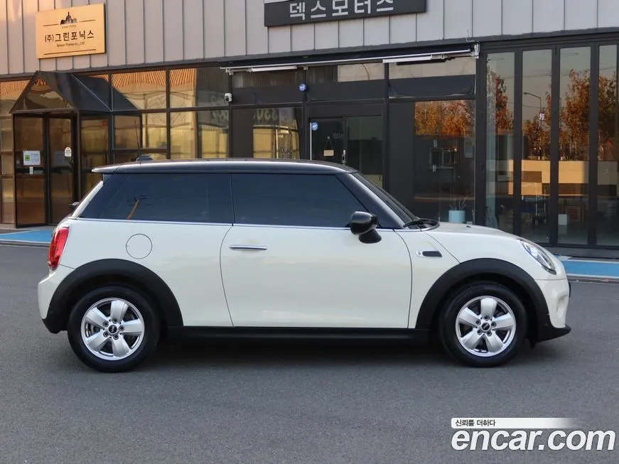 Mini Cooper 2021 из KR, фото 4