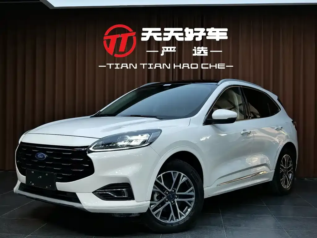 Ford Escape 2022 из CN, фото 1