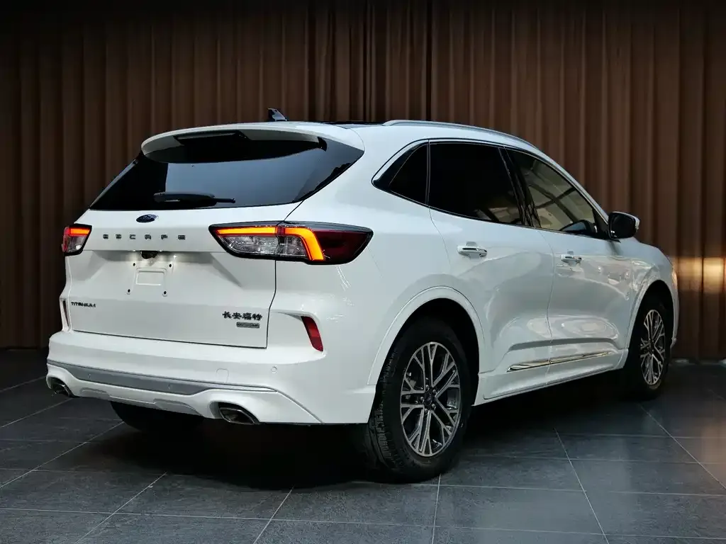 Ford Escape 2022 из CN, фото 4