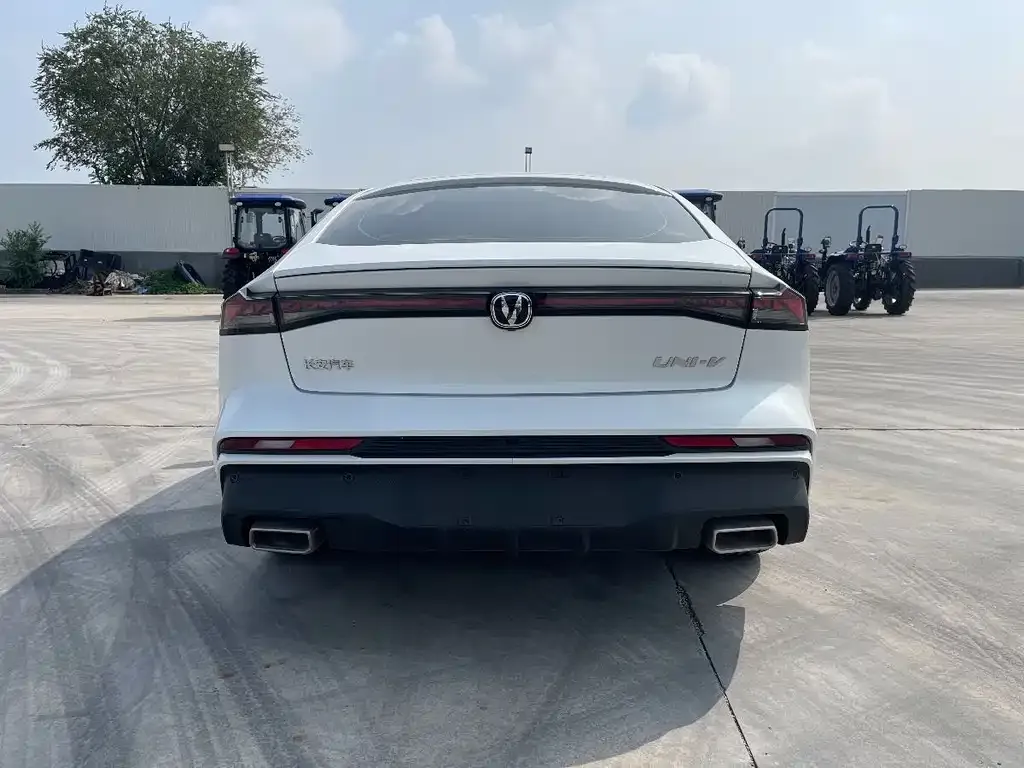 Changan UNI-V 2025 из CN, фото 5