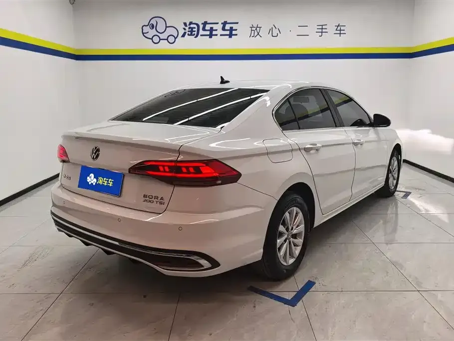Volkswagen Bora 2023 из CN, фото 3