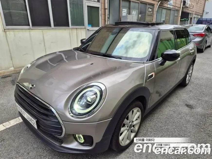 Mini Clubman — фото 1
